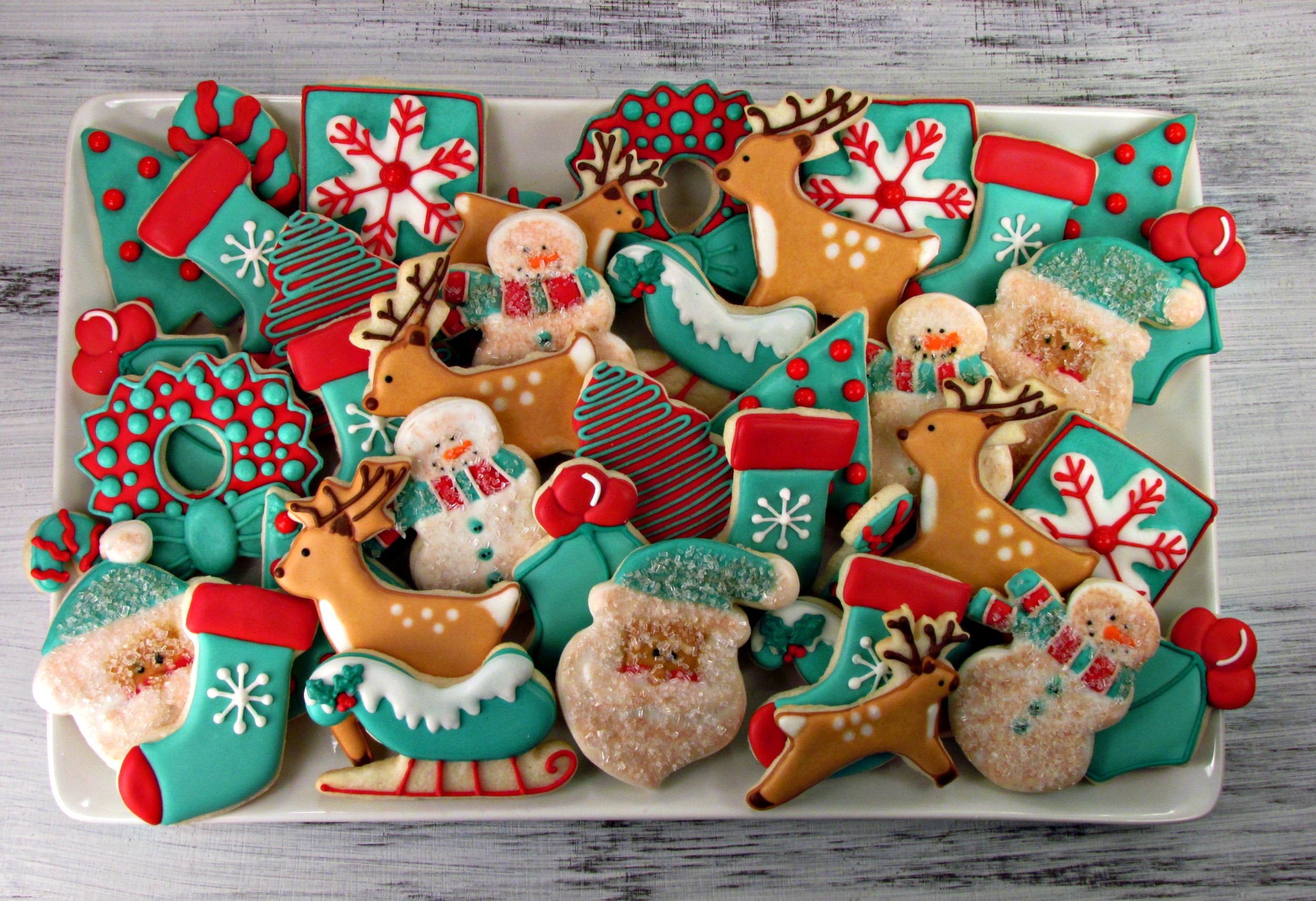 Aqua-and-red-platter-42.jpeg
