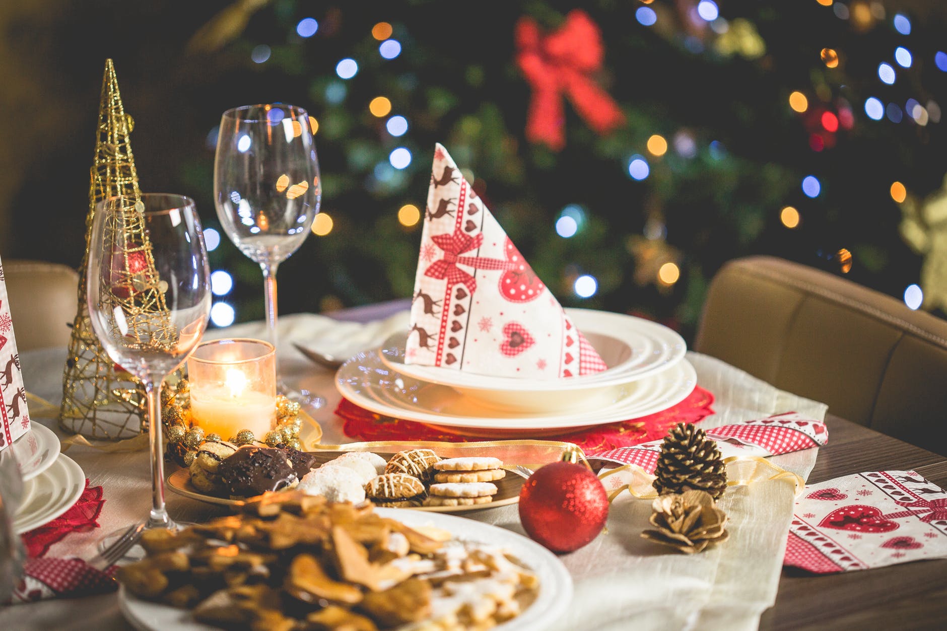 blur bokeh candle christmas decoration